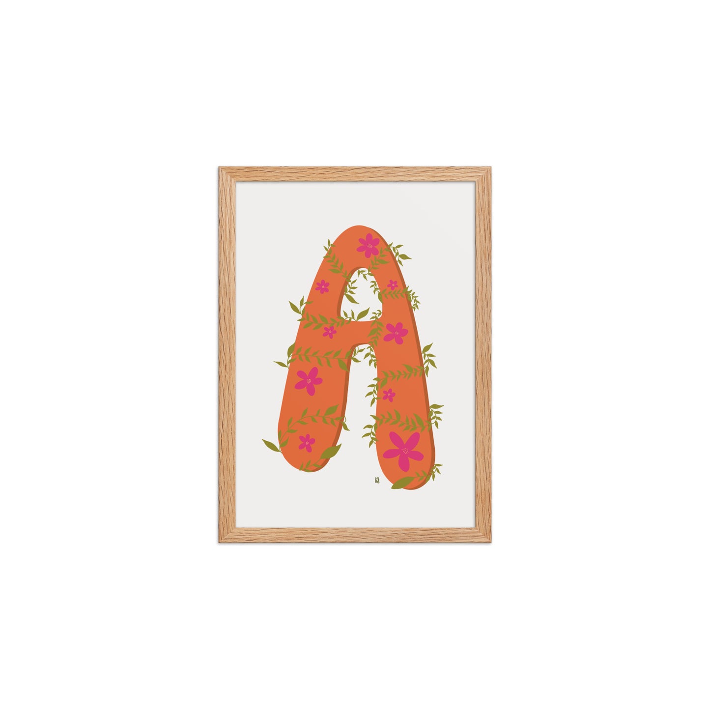 alt="Póster decorativo letra A naranja con hojas y flores sobre papel mate grueso – decoración elegante y creativa"
