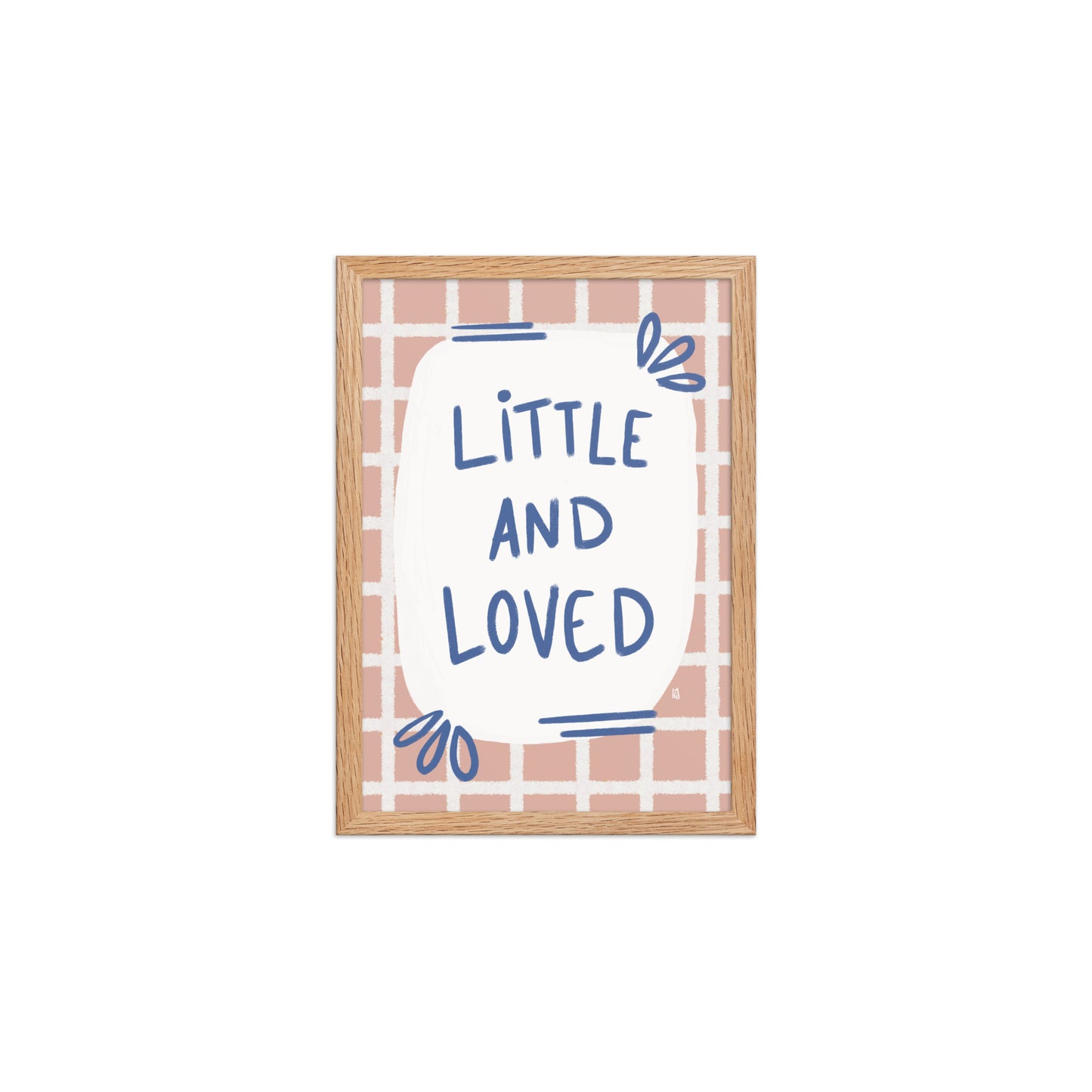 alt = Póster Little and Loved - Kago Studio