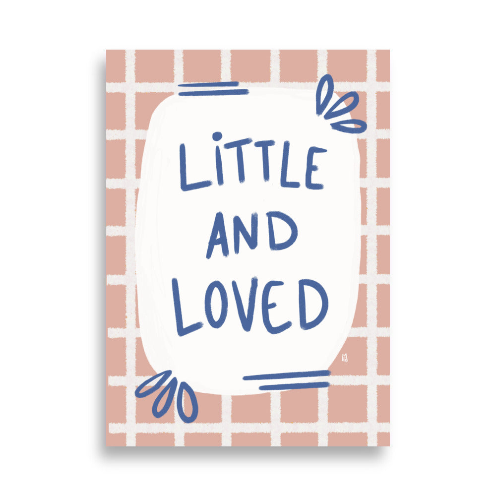 alt= Póster Little and loved - Kago Studio