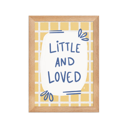 alt = Póster Little and Loved - Kago Studio