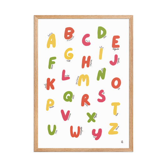 alt="Póster infantil abecedario colorido con marco sobre papel mate grueso – lámina educativa lista para colgar"