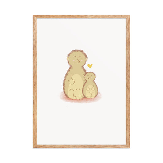 alt="Póster infantil Mamá y Peque con marco sobre papel mate grueso – decoración divertida y colorida