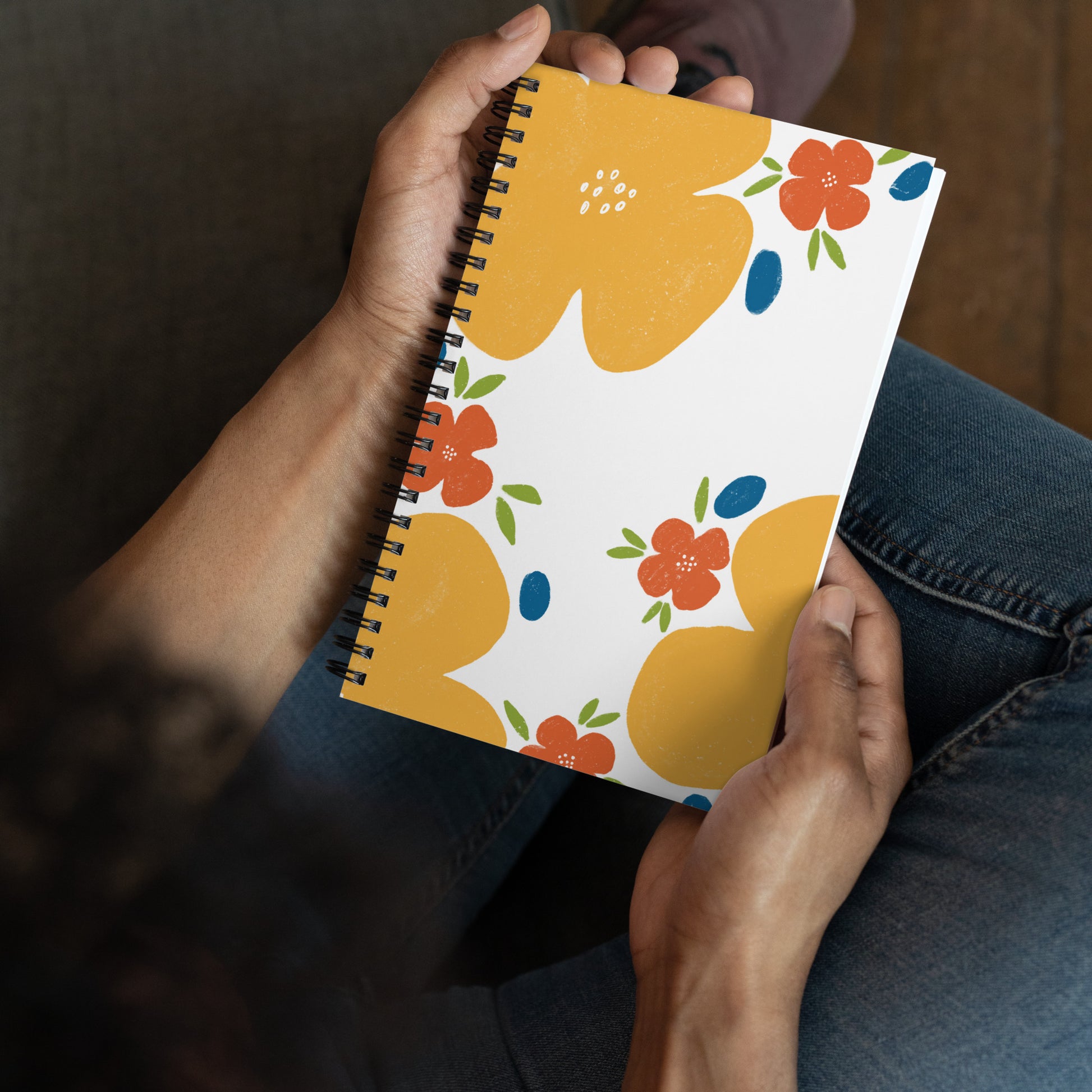 alt="Libreta verano – cuaderno creativo de anillas con diseño floral, 100 páginas punteadas para embarazo, recetas o journaling"