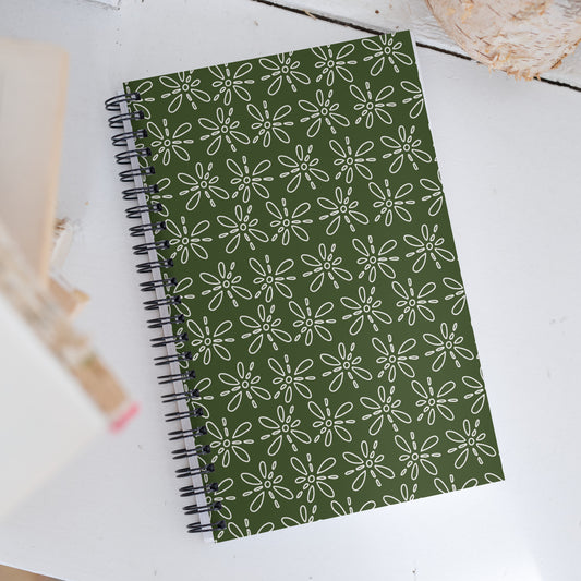 alt="Libreta Lola (B) – cuaderno creativo de anillas con diseño floral, 100 páginas punteadas para embarazo, recetas o journaling"