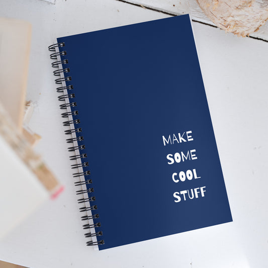 alt="Libreta Cool Stuff – cuaderno creativo de anillas con diseño floral, 100 páginas punteadas para embarazo, recetas o journaling"